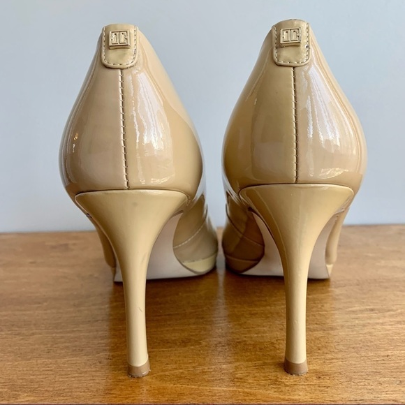 Ivanka TRUMP Nude Neutral Platform Stiletto Heel Leather Patent Pump - Picture 16 of 16